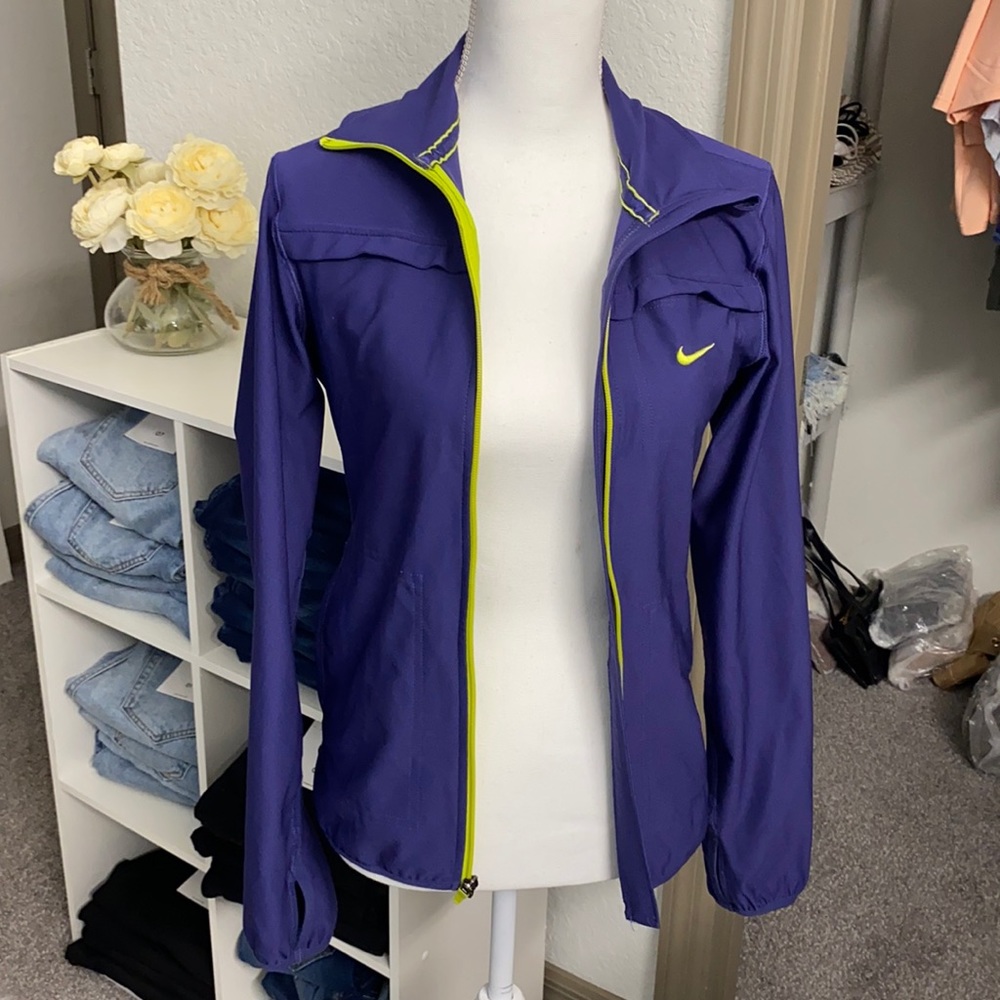 Women’s Purple Nike Dri Fit Zip Up Jacket Size XS